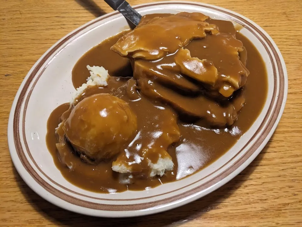 Hot and Hardy Manhattan Turkey with Brown Gravy